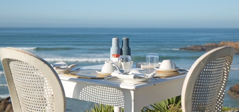 birkenhead-house-patio