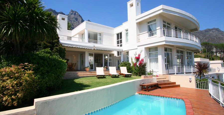 Exterior Shot 2