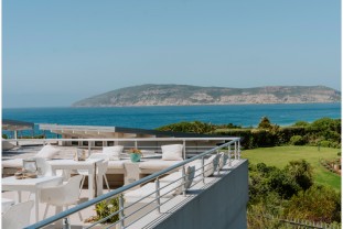 robberg-beach-lodge-view
